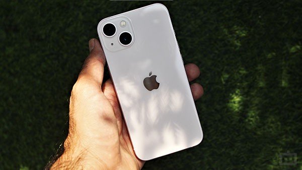 Apple iPhone 5G Review: Speed, Specs, and Features